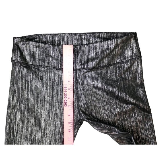 Fabletics Salar Define Mid Rise Leggings Black Icicle Print Metallic Size Medium - Picture 6 of 8